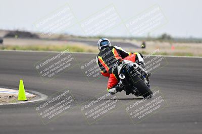 media/Apr-18-2025-TrackDaz (Fri) [[45f5874c44]]/C Group/Session 2 (Turn 10)/